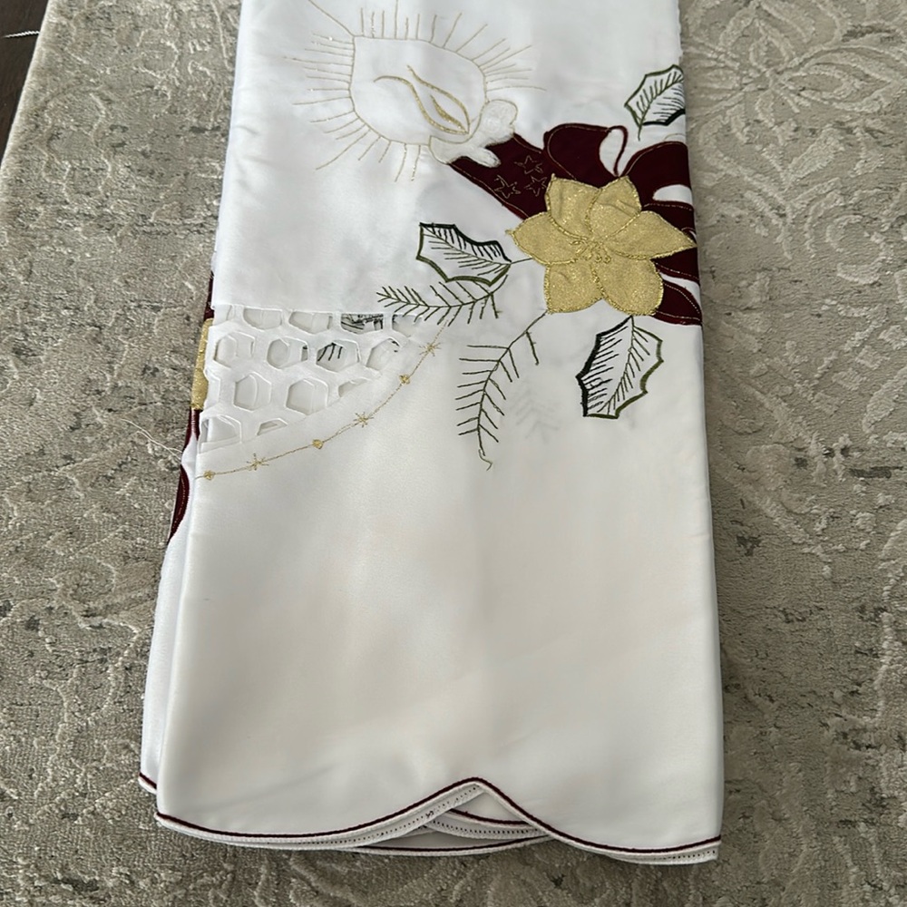 Vintage table cloth